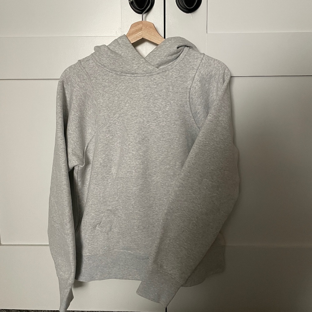 Lululemon Loungeful Hoodie NWOT
